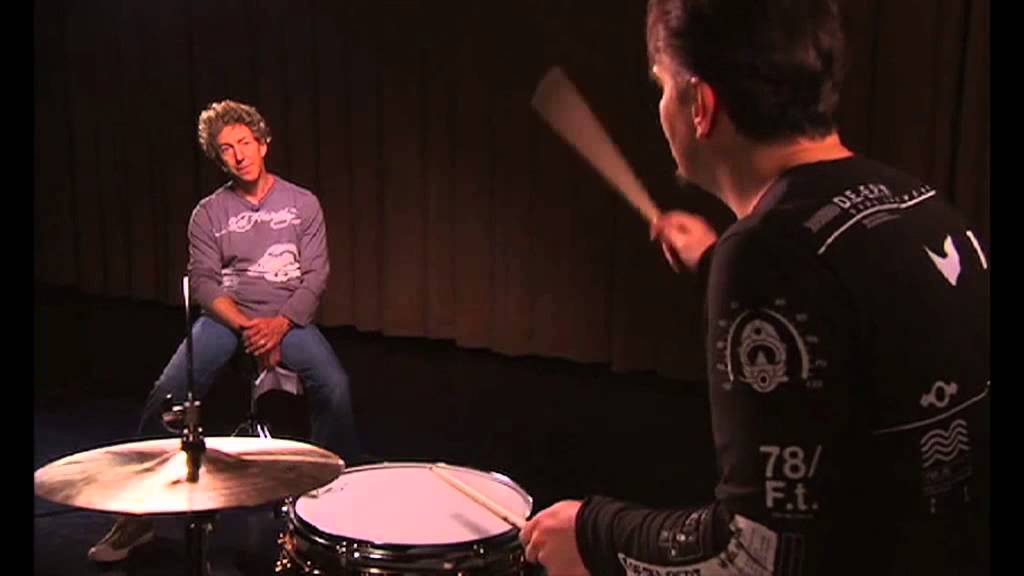 8 (Spotlight) Gavin Harrison - Overriding