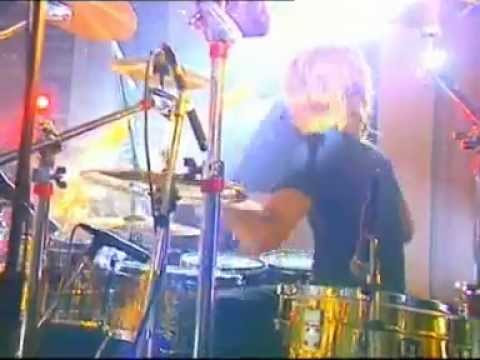 Alanis Morissette - You Oughta Know (Taylor Hawkins on drums)