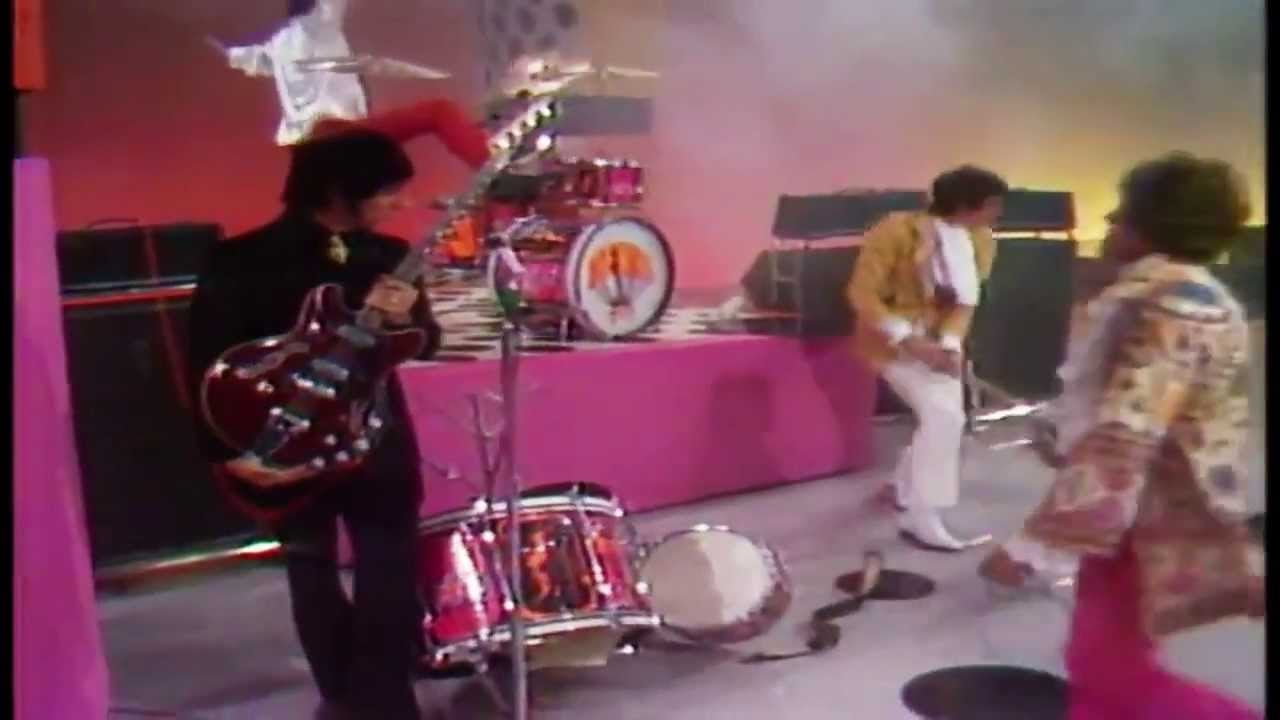 Keith Moon (The Who) Explosive Drumming, 1967