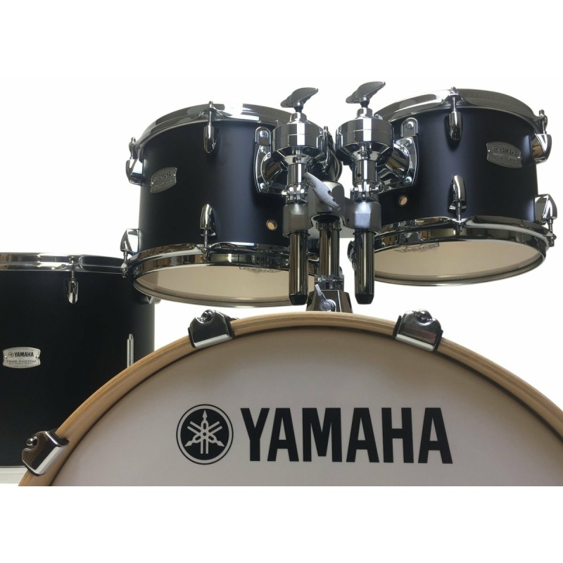 Yamaha Tour Custom 20in 4pc Shell Pack – Licorice Satin 11