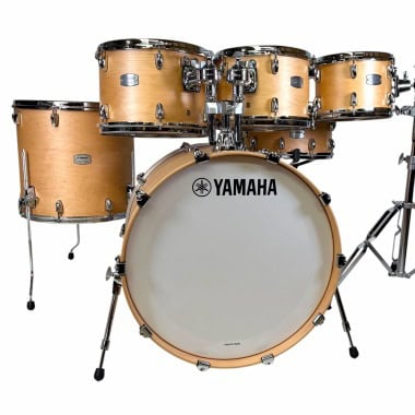Yamaha drum kit with multiple toms and bass drum, ideal for professional drummers.