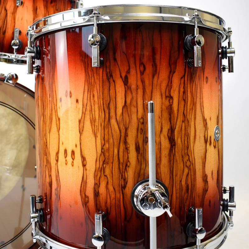 Sonor SQ2 22in 4pc Shell Pack – Red Candy Burst Over African Marble 18