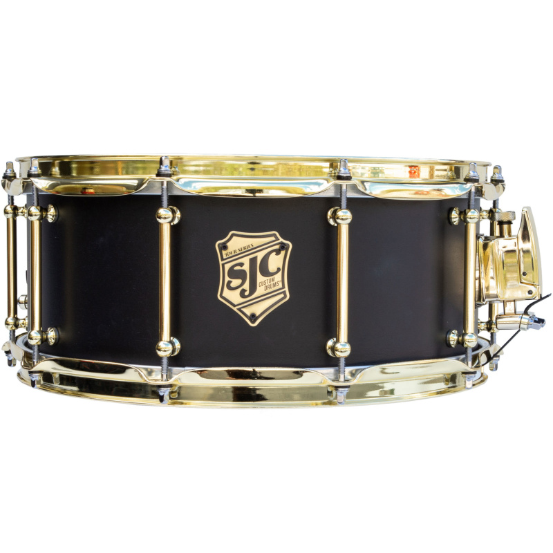 SJC Tour Series 22in 3pc Shell Pack – Onyx Lacquer With Brass Hardware 8