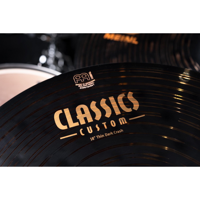 Meinl Classics Custom Dark 18in Thin Crash 5