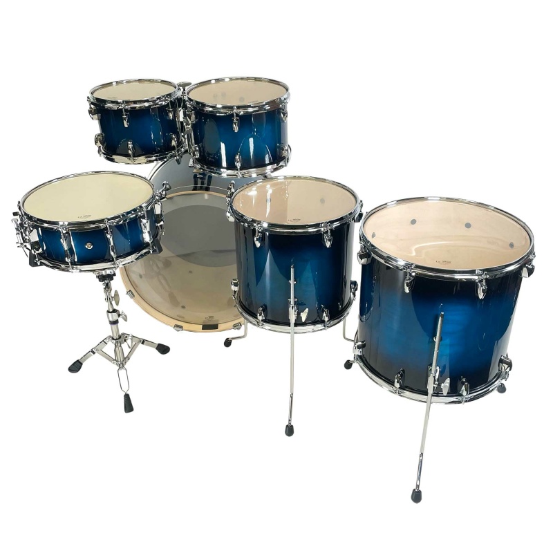 yamaha stage custom birch 22in 6pc shell pack deep blue sunburst
