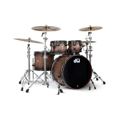DW Collector's Walnut 22in 5pc Shell Pack - Natural To Quick Ebony satin speciality