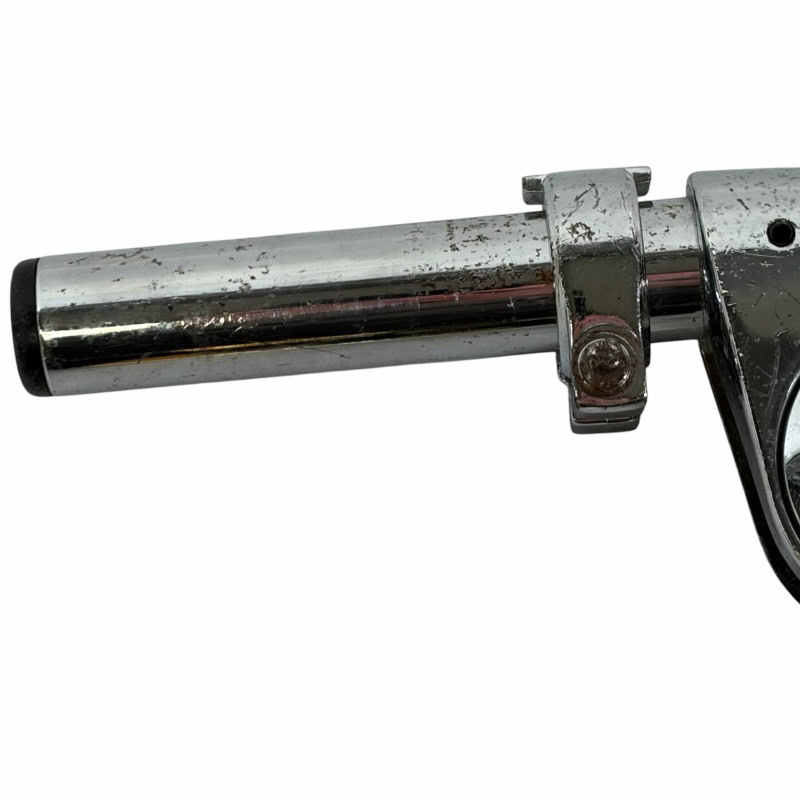 Pearl TH-2000S drum tom holder for drum kits.