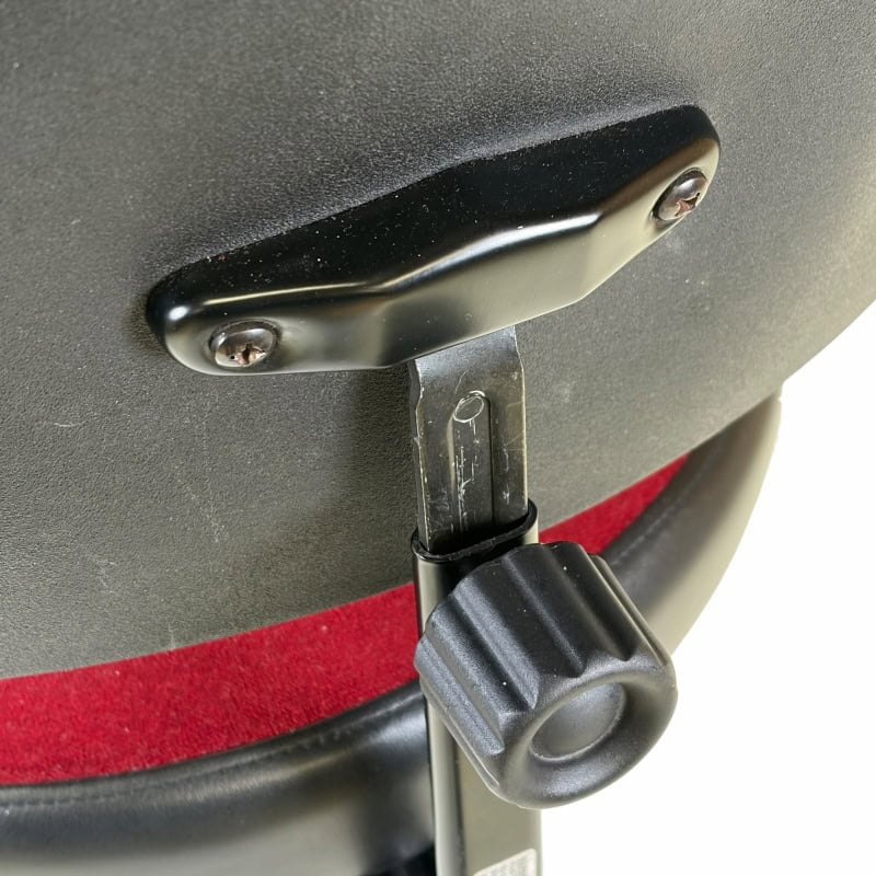 Close-up of drum throne height adjustment knob for drummers.