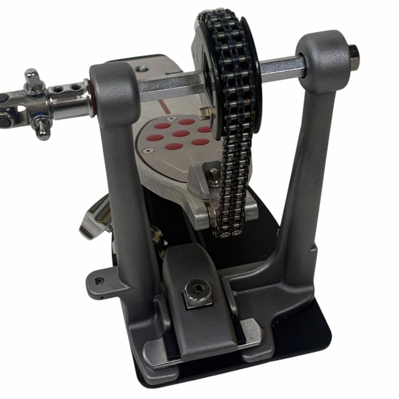 Practice pad for drummers with chain drive for realistic feel.