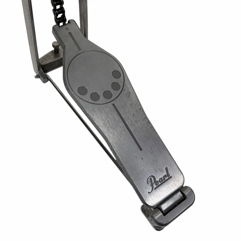 High-quality drum pedal for professional drummers.