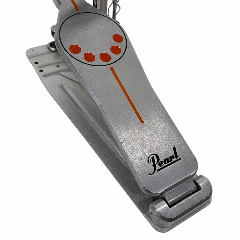 High-quality Pearl bass drum pedal for drummers.