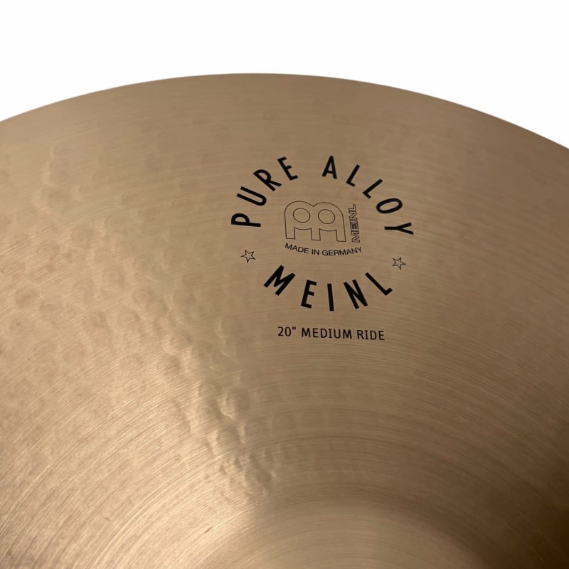 Pure Alloy Meinl 20-inch medium ride cymbal for professional drummers. Made in Germany, ideal for ve.