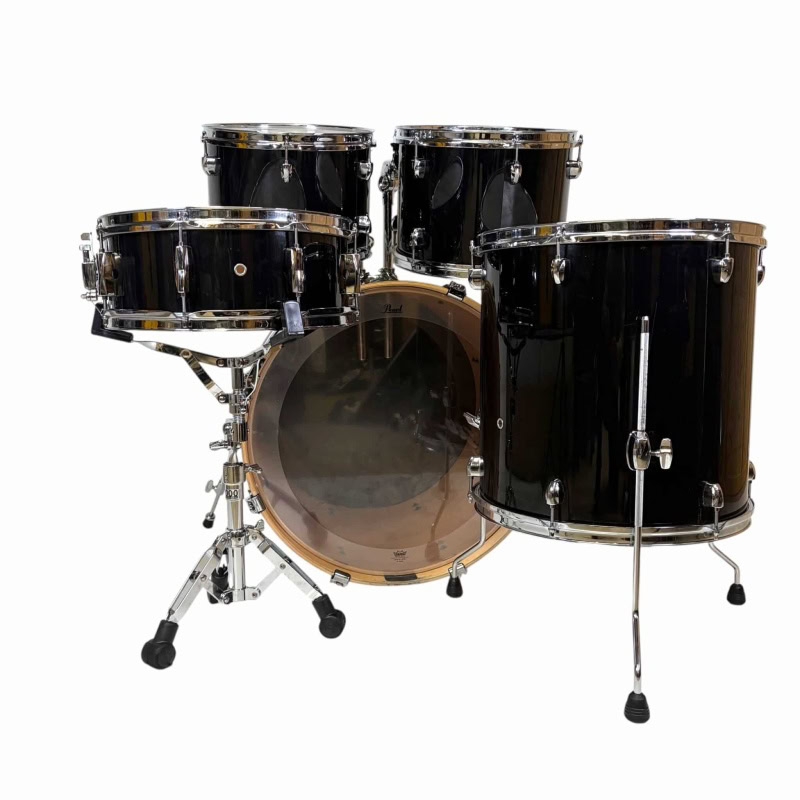 High-quality Pearl Export 22-inch 5-piece drum shell pack in sleek jet black finish. Perfect for pro.