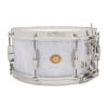 Snare drum with white finish, chrome hardware, and drumsticks, ideal for professional drummers and p.