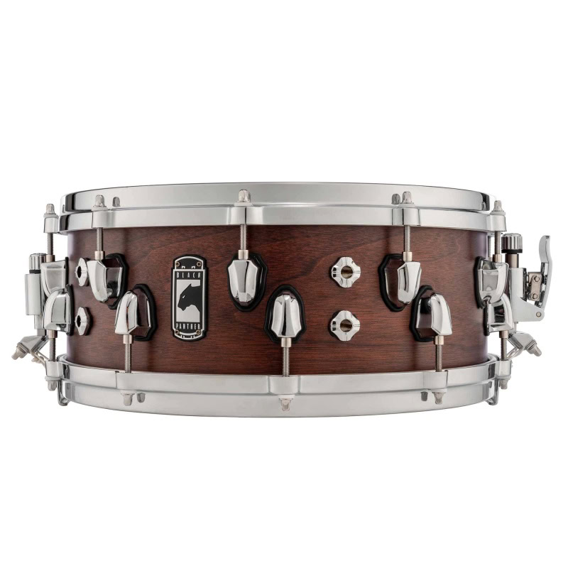 High-quality wooden snare drum with metal hardware, perfect for professional drummers.
