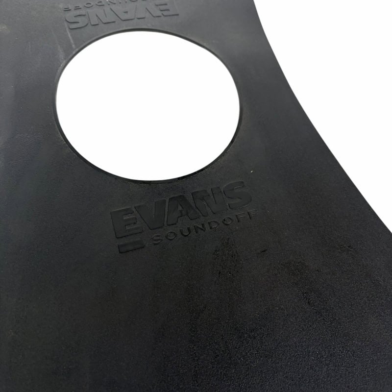 Evans Soundoff kick drum pad for drummers and percussionists. Durable, high-quality practice equipme.
