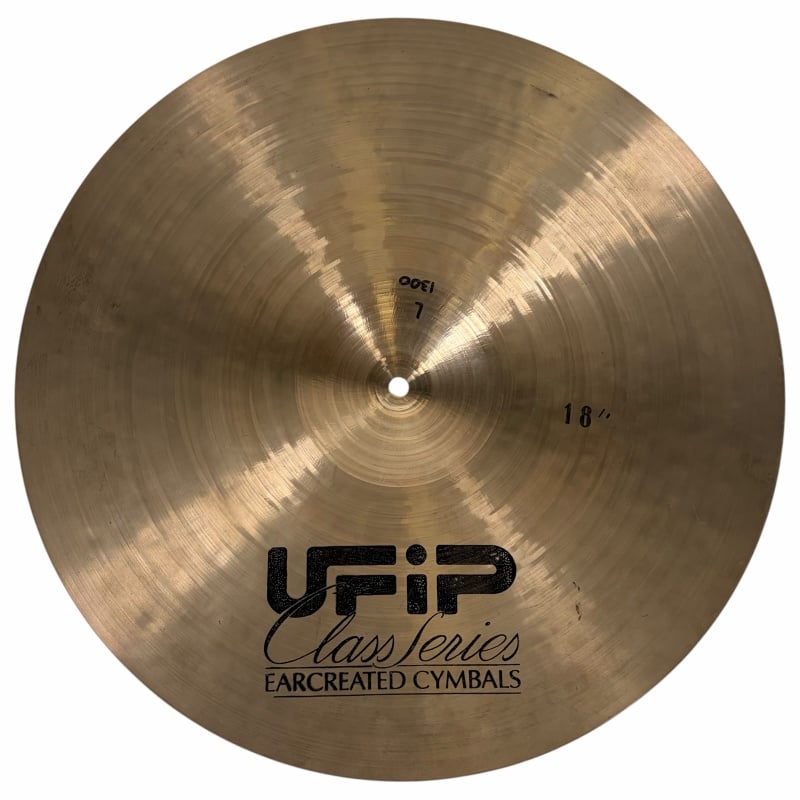 UFIP 18-inch crash cymbal from the Class Series for drummers and percussionists.
