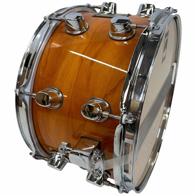 Mapex Black Panther Cherry/Maple 12x7in snare drum with chrome hardware.