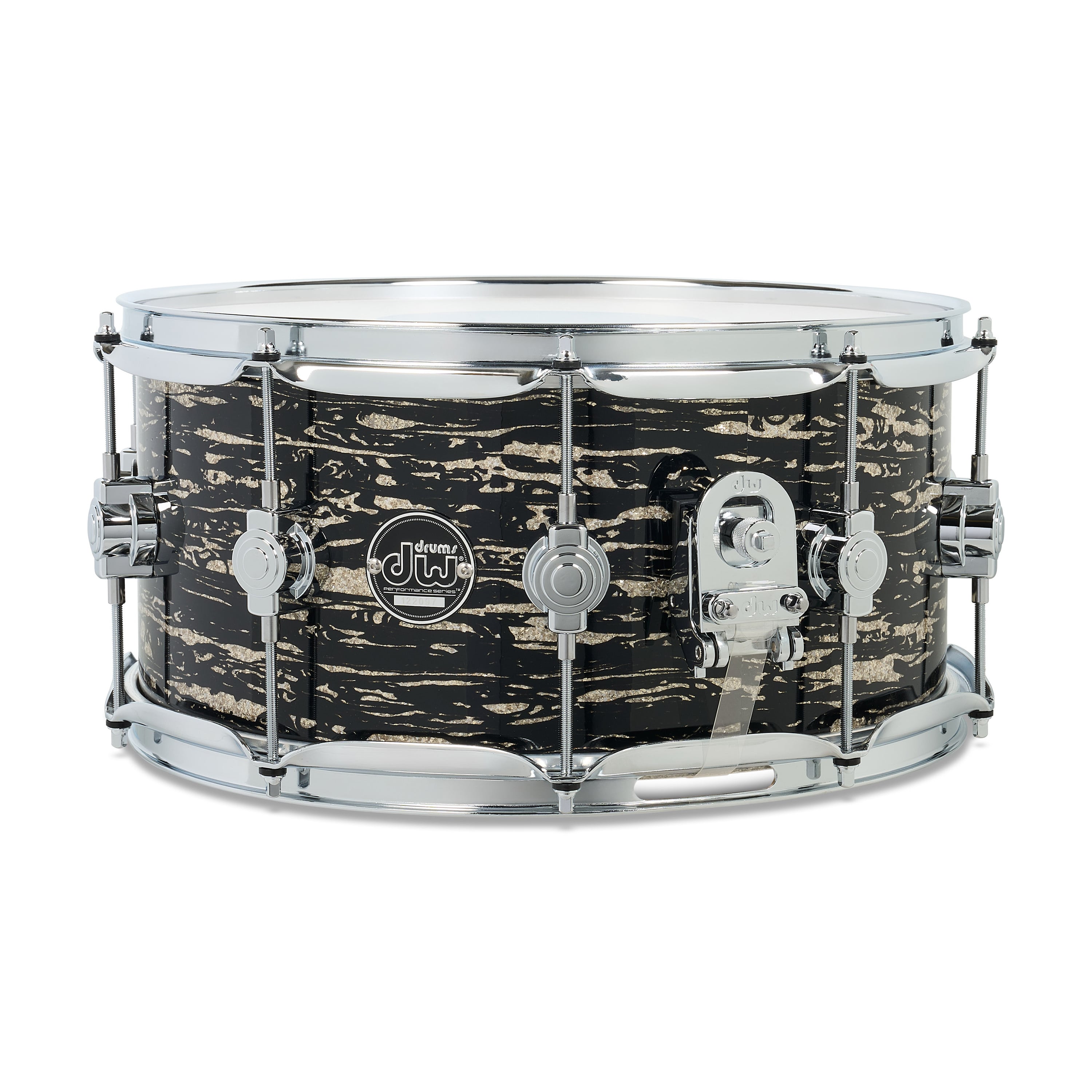 Black Oyster finish DW snare drum for professional drumming.