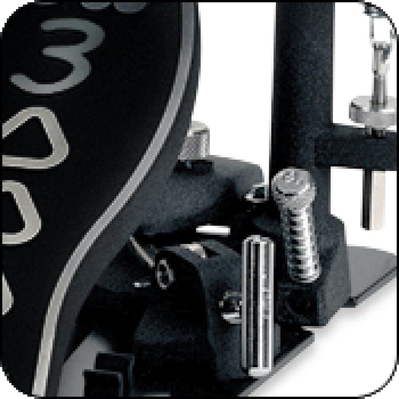 DW 3000 Series Double Bass Drum Pedal 5