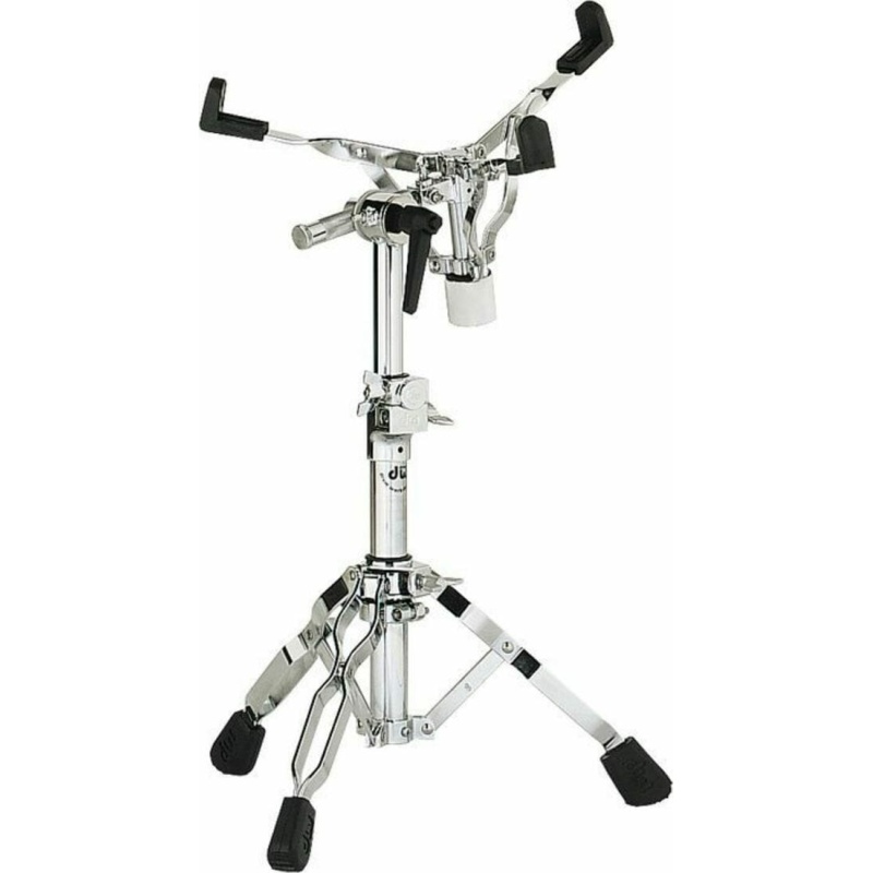 DW 9000 Series Snare Stand 4